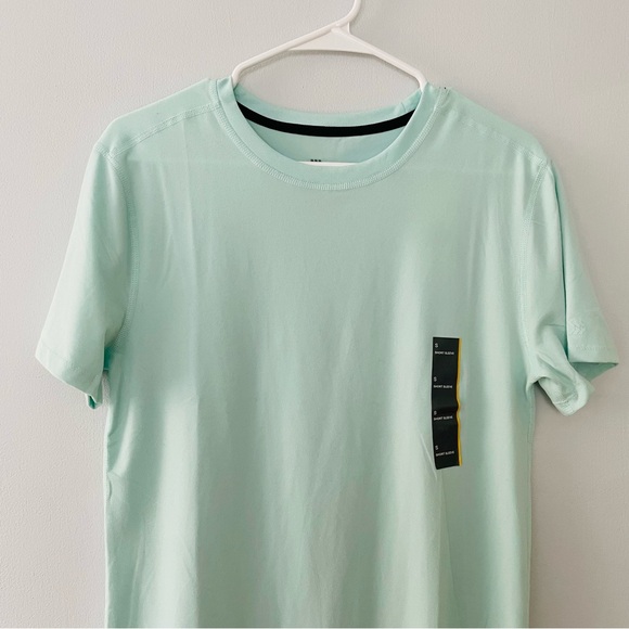 AIM NWT Light Blue Short Sleeved Performance T-Shirt - Picture 5 of 12